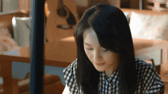 搞笑gif妹子表情这么丰富,怎么好意思欺负她 搞笑gif妹子表情这么丰富,怎么好意思欺负她