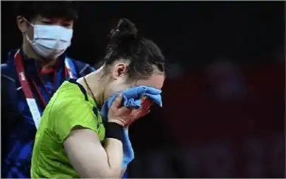 连夺两冠连破两纪录张雨霏中国力量燃起来,跟你拼了 连夺两冠连破两纪录张雨霏中国力量燃起来,跟你拼了