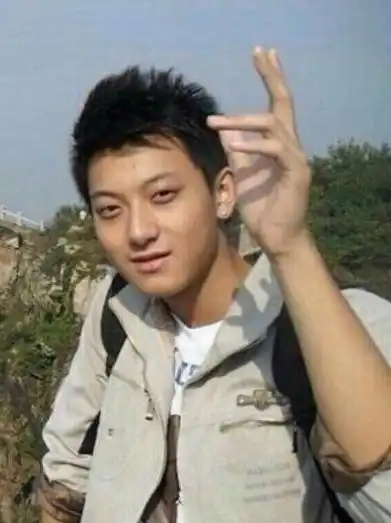 黄子韬功夫熊猫,靠表情包出圈,真实不做作 黄子韬功夫熊猫,靠表情包出圈,真实不做作