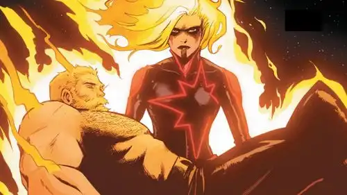 惊奇队长被雷神之锤压住时,为什么不打碎身下的土地 惊奇队长被雷神之锤压住时,为什么不打碎身下的土地