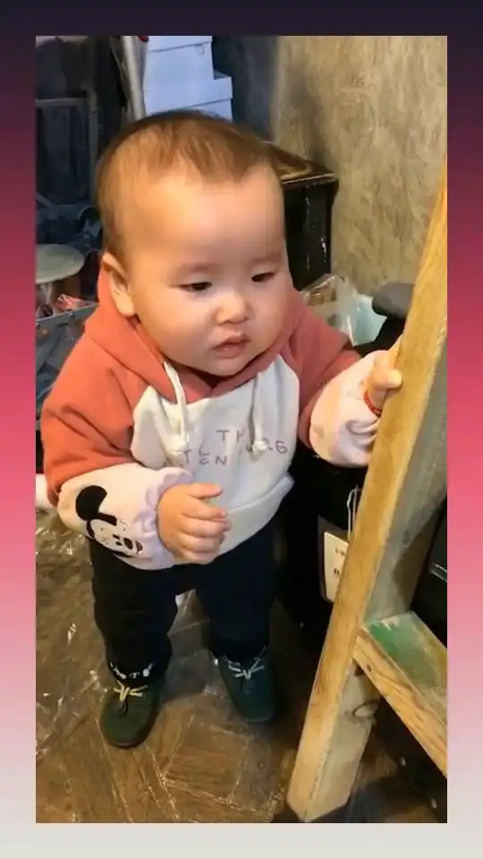  这表情也是全国孩子统一的吗妈妈们都懂