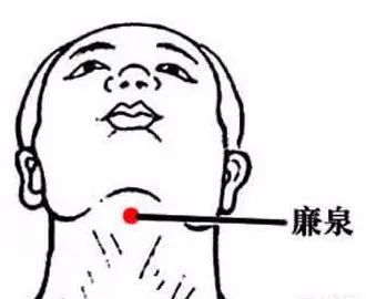  济南小儿推拿宝宝喉咙疼多喝水就行中医如何缓解宝宝喉咙痛