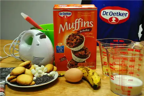 表情猴味巧克力松饼的做法菜谱豆果美食表情 表情猴味巧克力松饼的做法菜谱豆果美食表情