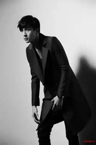 表情十年磨一剑,十年的时间成就了薛之谦,薛之谦,我们永远爱你愿你此间仍...表情 表情十年磨一剑,十年的时间成就了薛之谦,薛之谦,我们永远爱你愿你此间仍...表情