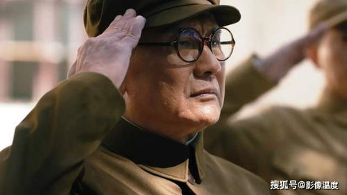  理想照耀中国文弱挨打的井柏然,承包全集感动,被称赞最美