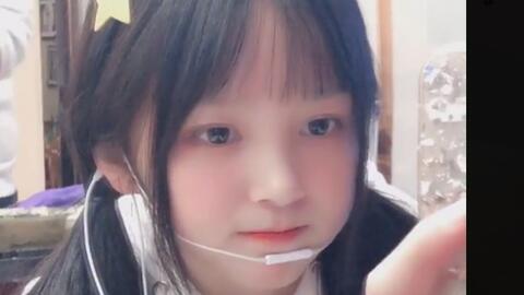  草莓果酱ox,可爱表情包让我着迷怎么会有这么可爱的女孩子