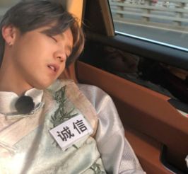  邓超为何没有及时给鹿晗庆生
