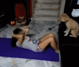  妹子的指甲看着不错啊