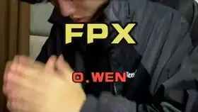 恭喜fpx痛失亚军,取得冠军,把奖杯拿回lpl,微博表情包极速上线 恭喜fpx痛失亚军,取得冠军,把奖杯拿回lpl,微博表情包极速上线