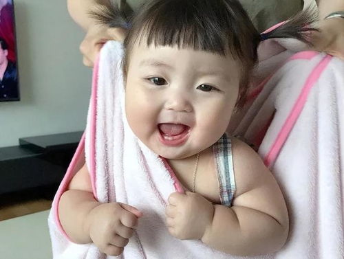  奶爸晒娃被人贩子敲诈聪明的爸妈,不会在朋友圈晒娃的5张照片