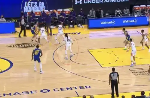 勇士遭太阳暴打库里遭包夹,8中2仅得4分,维金斯半场爆发21分 勇士遭太阳暴打库里遭包夹,8中2仅得4分,维金斯半场爆发21分