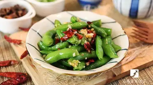  揭秘最刮油的食物,每天一小把,怎么吃都不胖