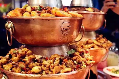 表情五道口这个美食城,仅用一层就hold住宇宙中心所有吃货表情 表情五道口这个美食城,仅用一层就hold住宇宙中心所有吃货表情