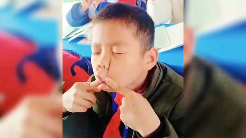  班级大神做眼保健操日常,各种招式齐上阵,表情包实在是太逗了
