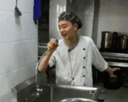 文章笑的表情包gif暴雨